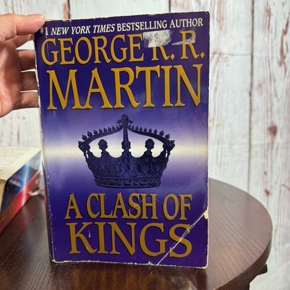 George R. R. Martin books 3 out of the 5 sets of Game of Thrones book Paper Back - Picture 4 of 14